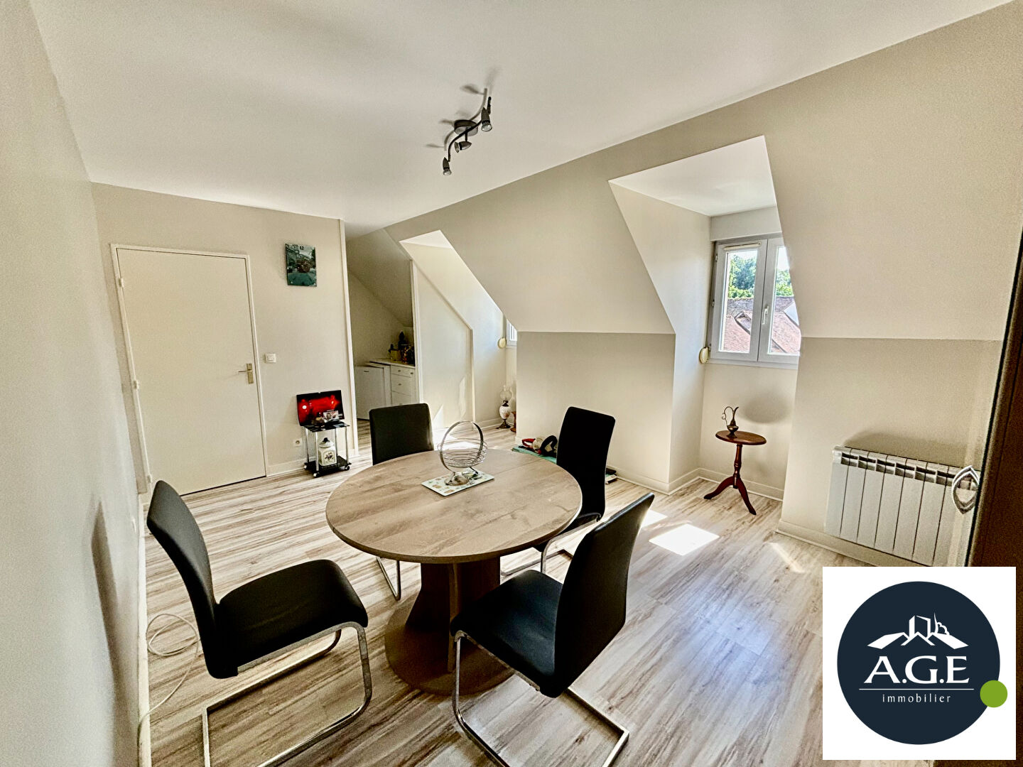 Agence immobilière de AGE IMMOBILIER Epernon - AGE Immobilier