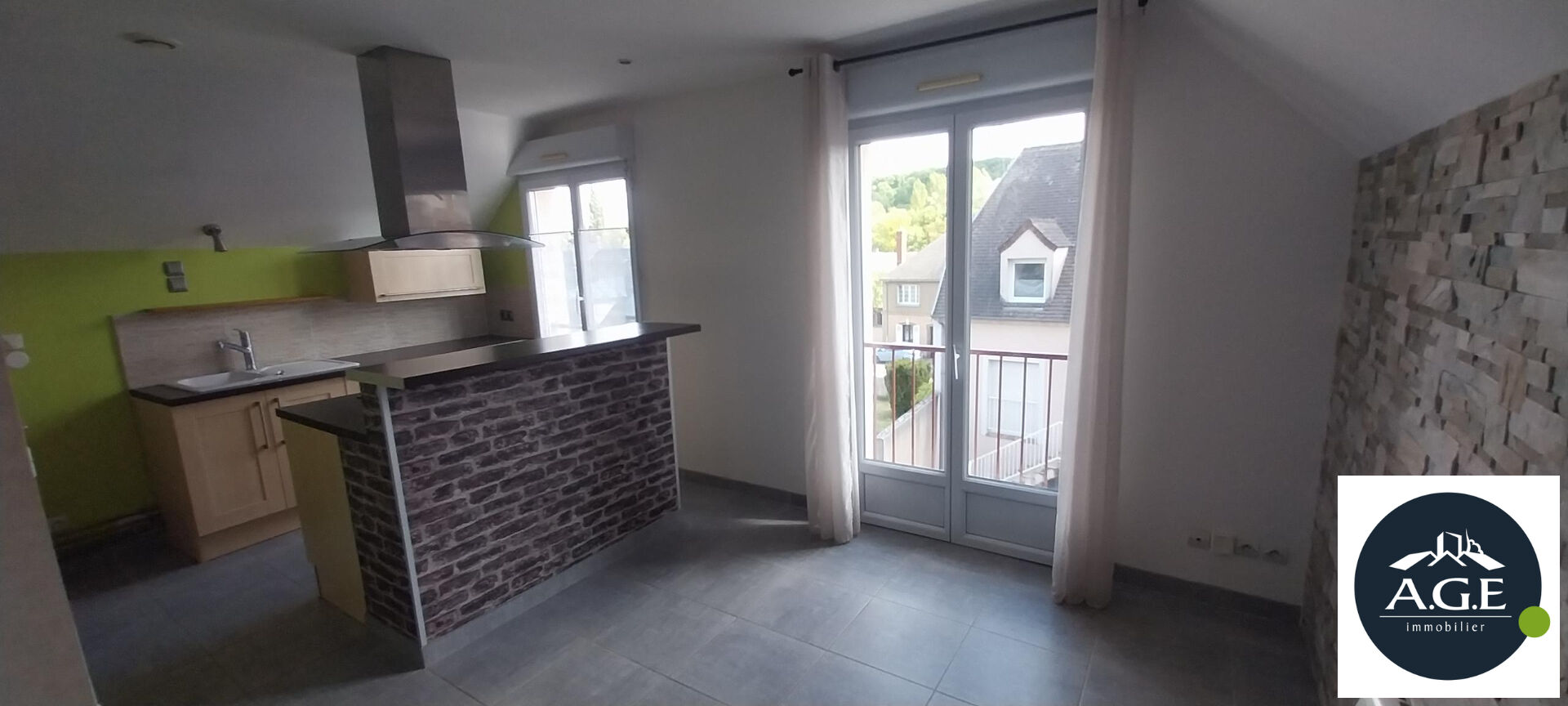 Photo Appartement Epernon 2 pièces 33 m2 image 5/6