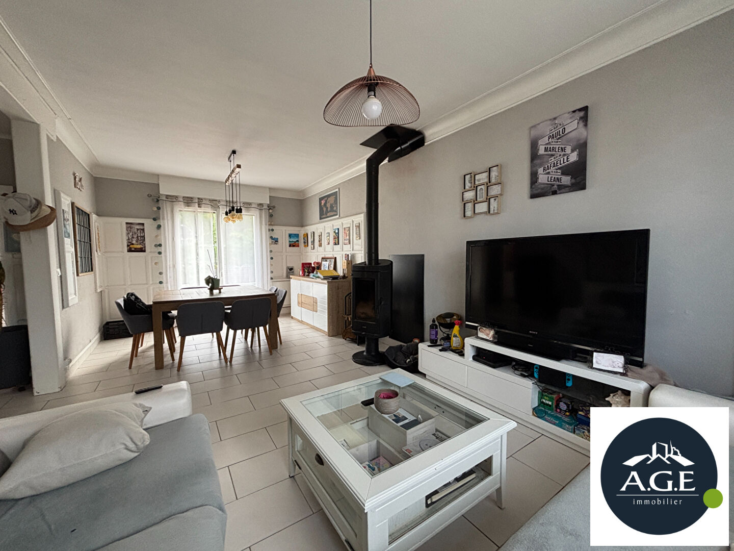 Photo Spacieuse Maison Familiale de 145 m² avec Dépendance et 3 Garages ! image 5/6