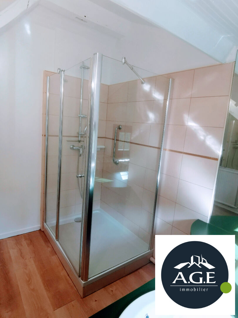 Photo Immeuble Epernon 9 pièces 275 m2 image 4/6