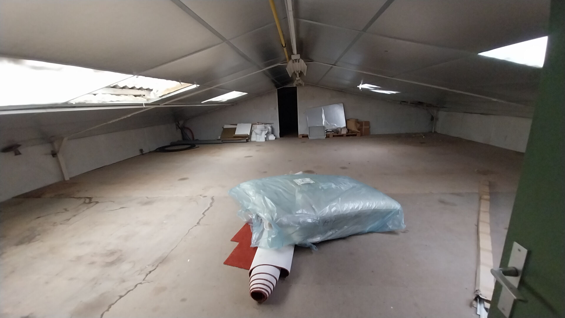 Photo Local commercial  600 m2 image 4/6