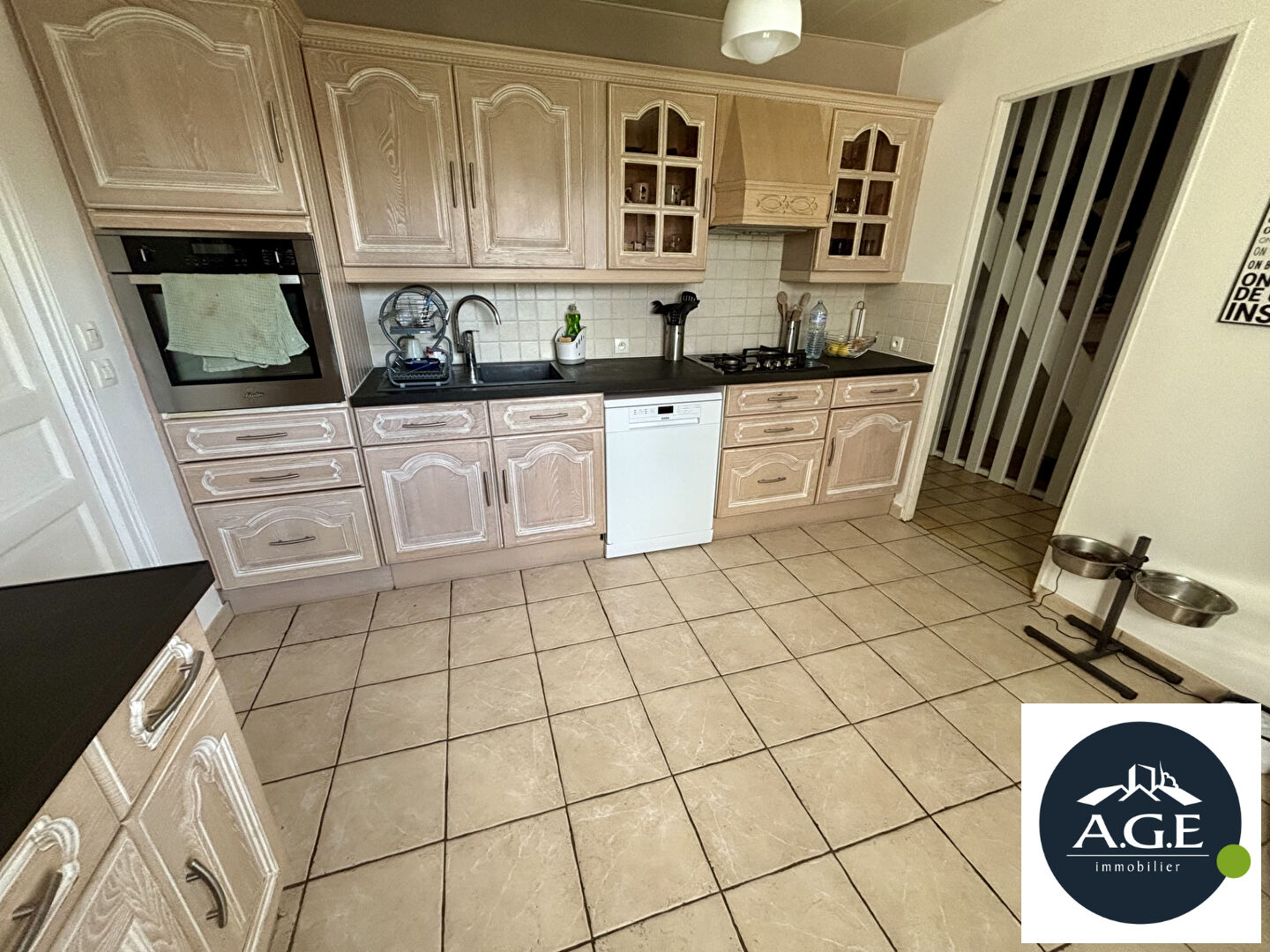 Photo Maison Epernon 5 pièce(s) 110 m2 image 5/6