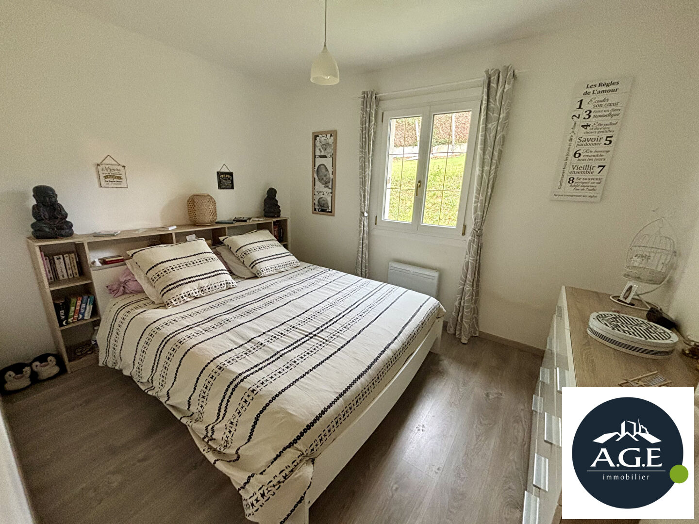 Photo Maison Epernon 5 pièce(s) 110 m2 image 6/6