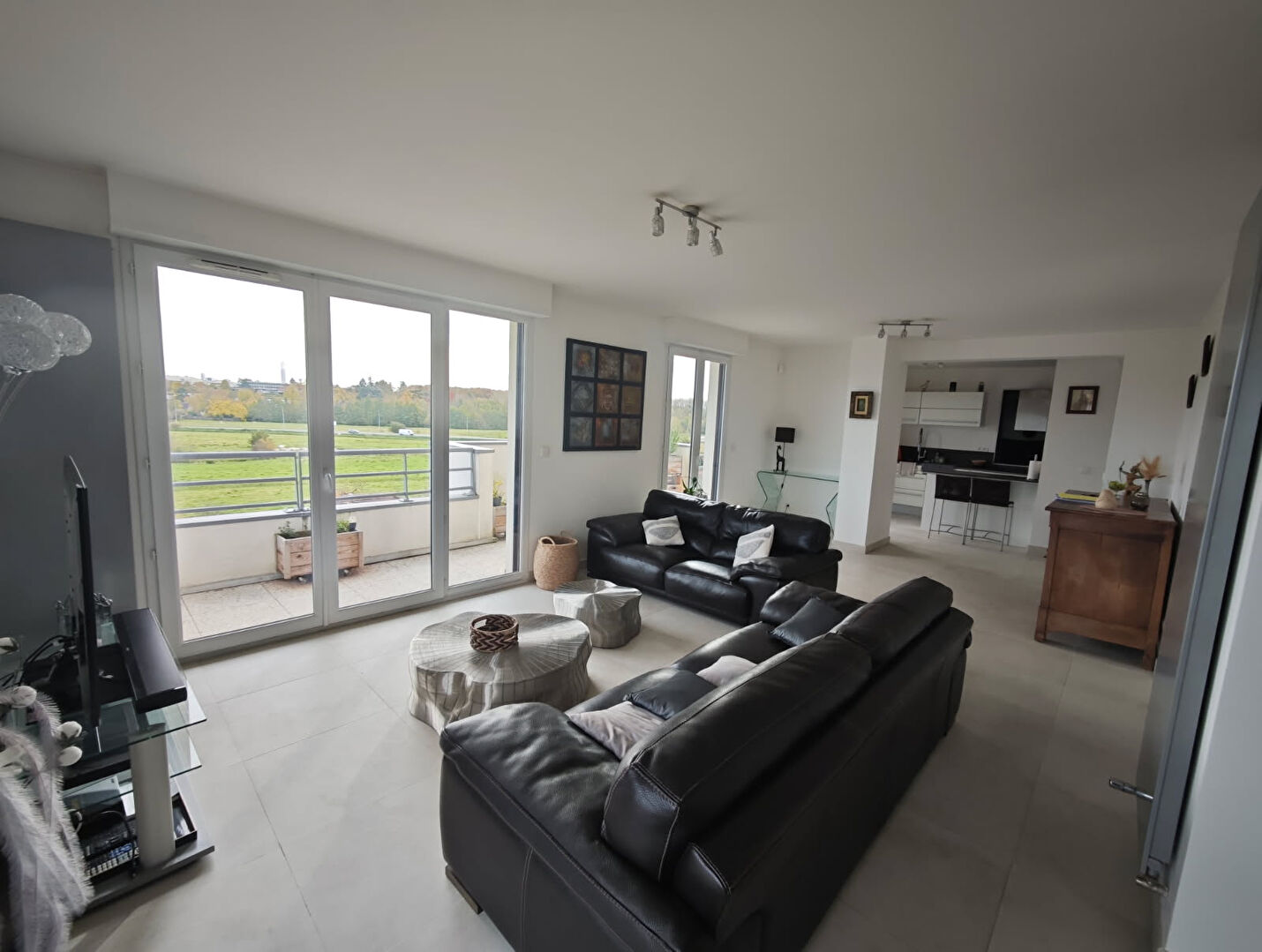 Photo Appartement Meublé Epernon image 5/6