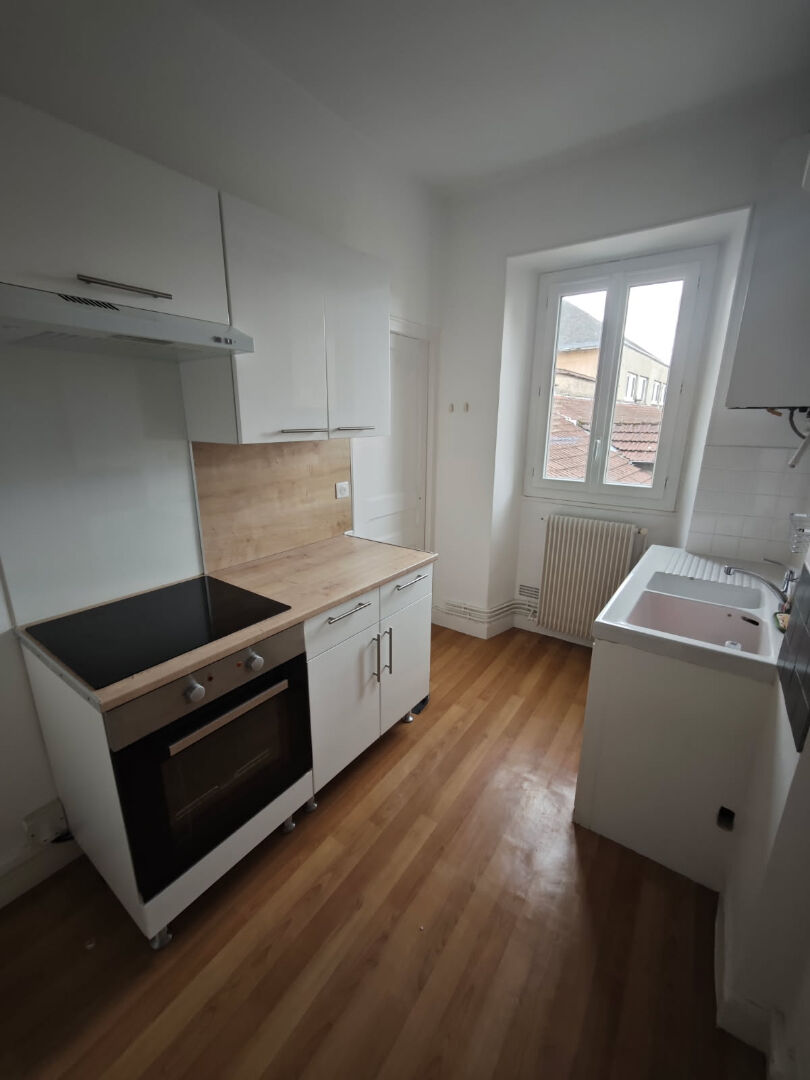 Photo F2 - EPERNON image 2/5