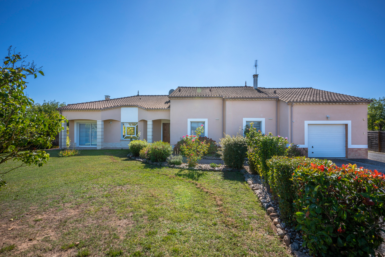 Découvrez et acheter le bien : A vendre maison contemporaine avec