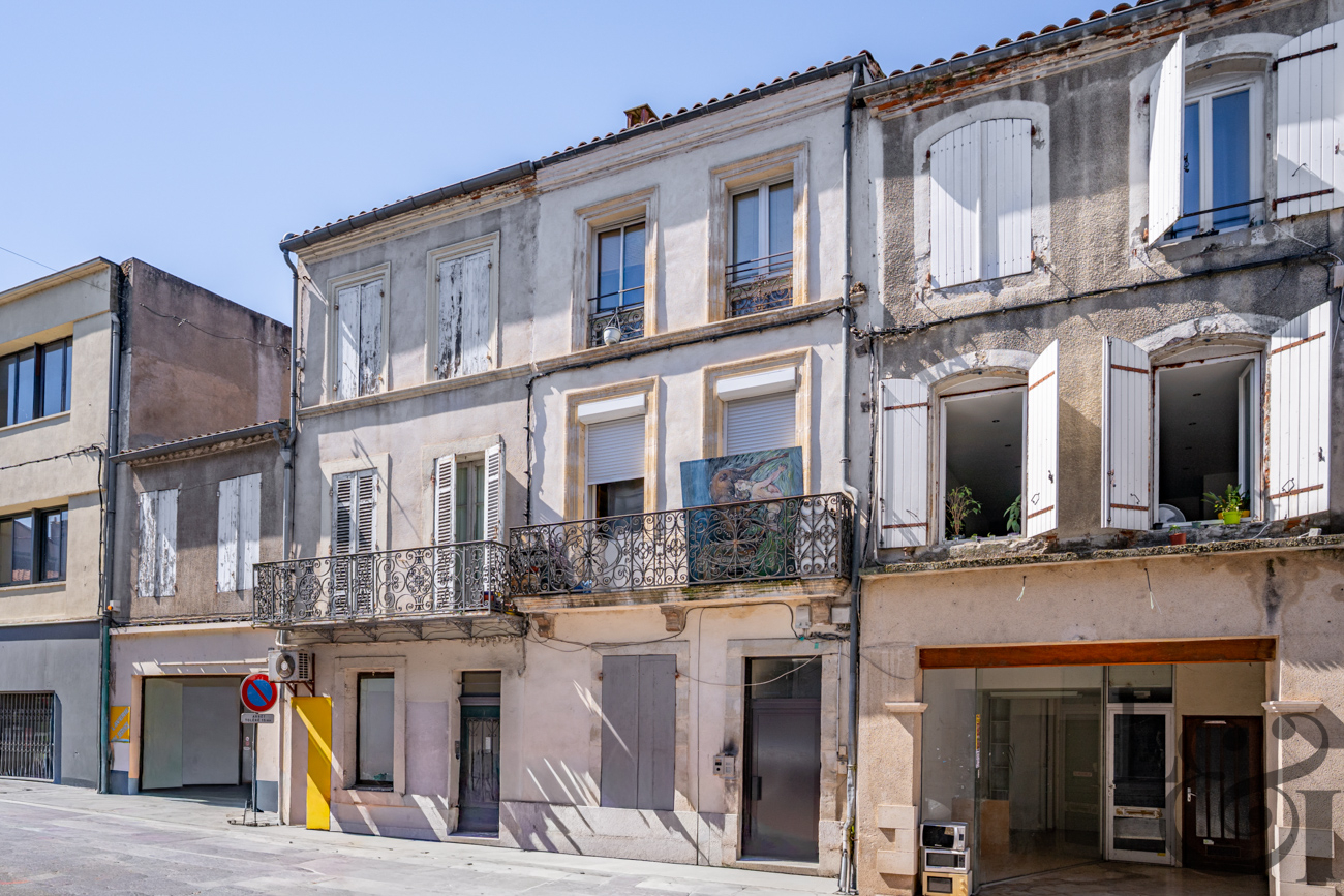 Immeuble composé de 5 appartements loués, rentabilité 11%