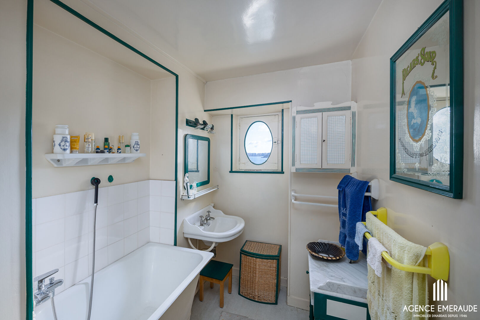 Photo À vendre : Appartement 3 pièces avec vue sur mer à DINARD terrasse garage image 4/6