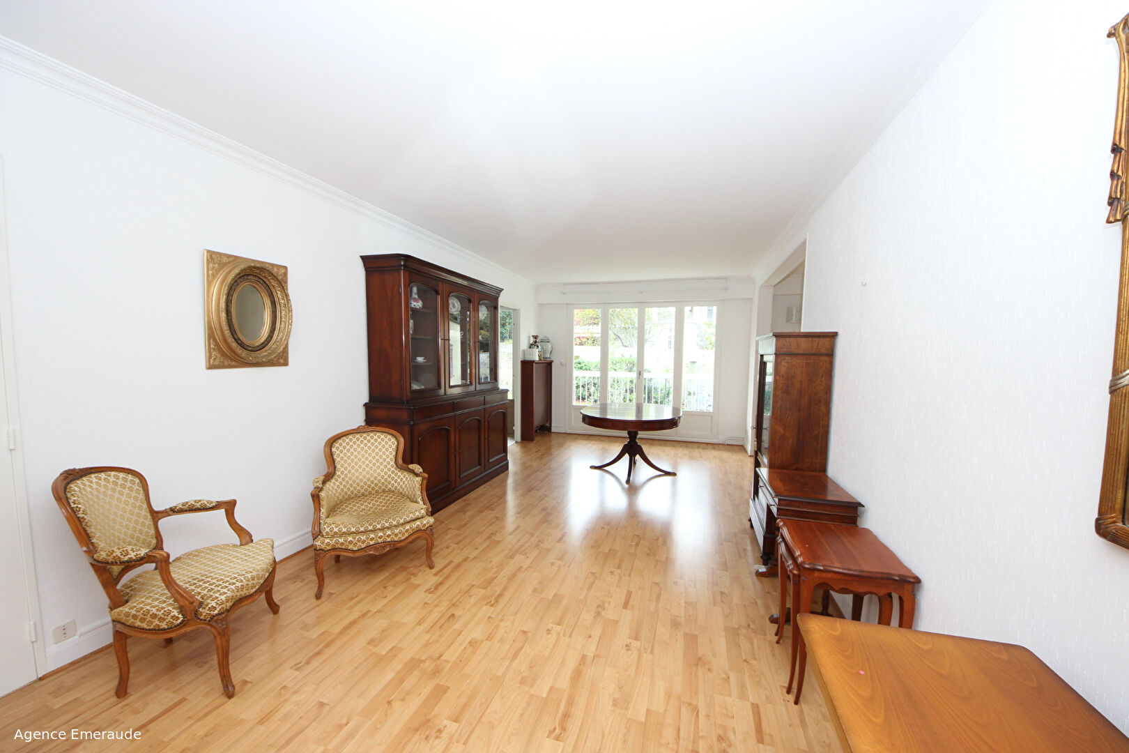 A louer vide à l'année Appartement Dinard Hyper Centre 3 chambres double séjour