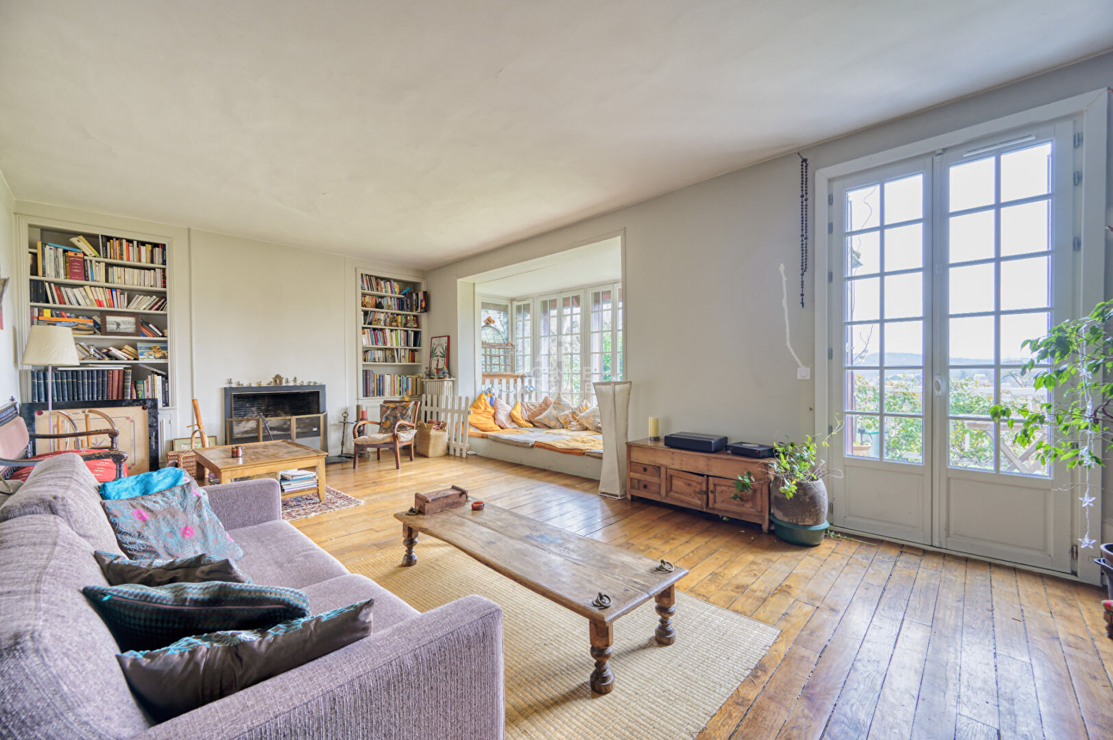 Photo SÈVRES  RIVE DROITE - MAISON DE CHARME image 3/6