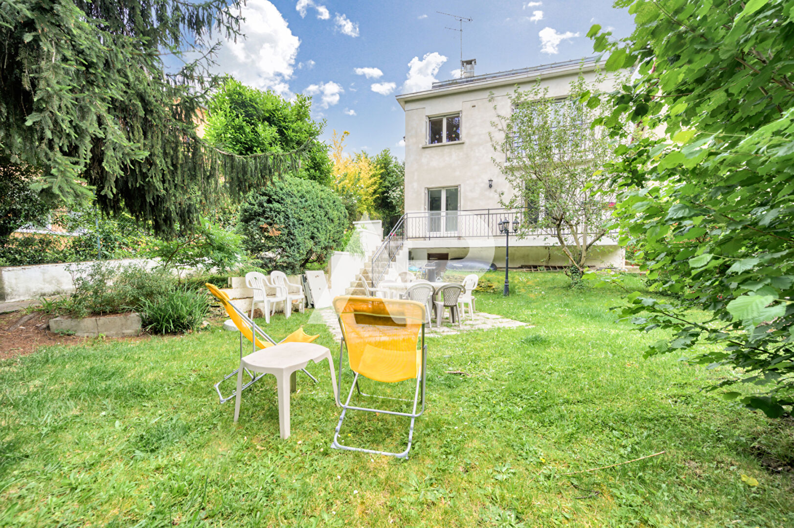 Chaville - Maison familiale de 5 chambres