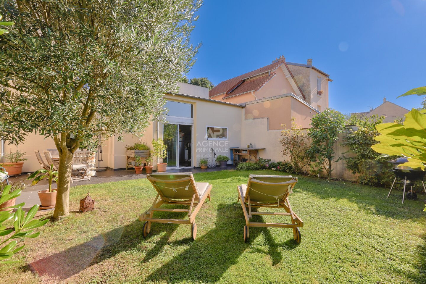 CHAVILLE  RIVE GAUCHE - MAISON AVEC JARDIN