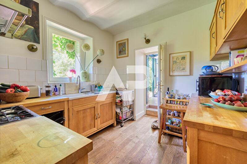 Photo SEVRES RIVE DROITE - MAISON DE CHARME image 6/6