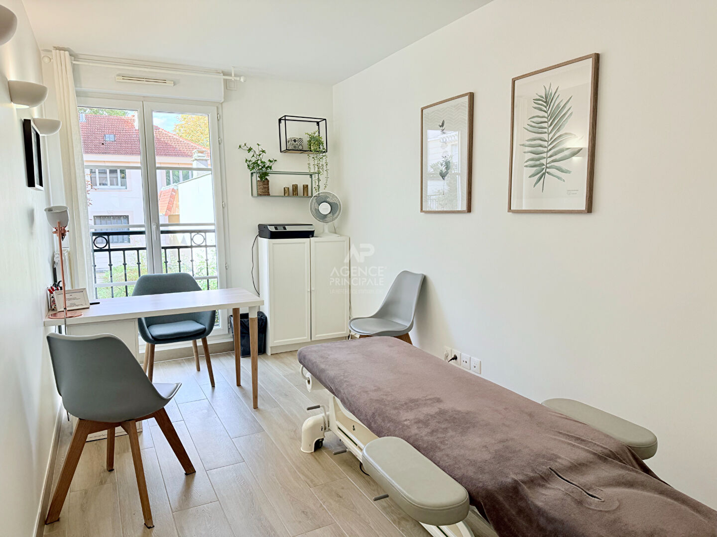 Photo CHAVILLE - Marché -  INVESTISSEMENT LOCATIF - Local  de 56,62 m²  avec 3 bureaux image 5/6