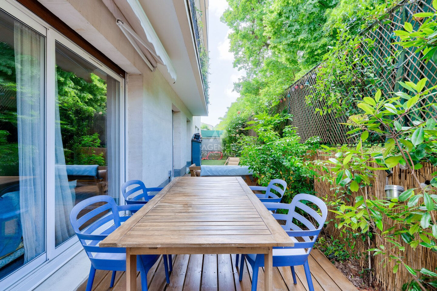 Photo MEUDON BELLEVUE - APPARTEMENT AVEC TERRASSE ET JARDIN image 3/6