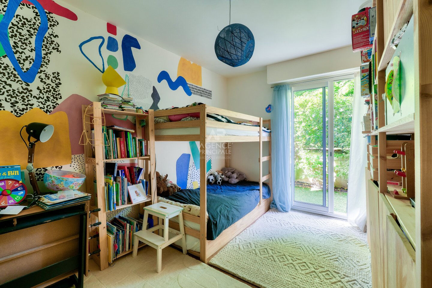 Photo MEUDON BELLEVUE - APPARTEMENT AVEC TERRASSE ET JARDIN image 6/6