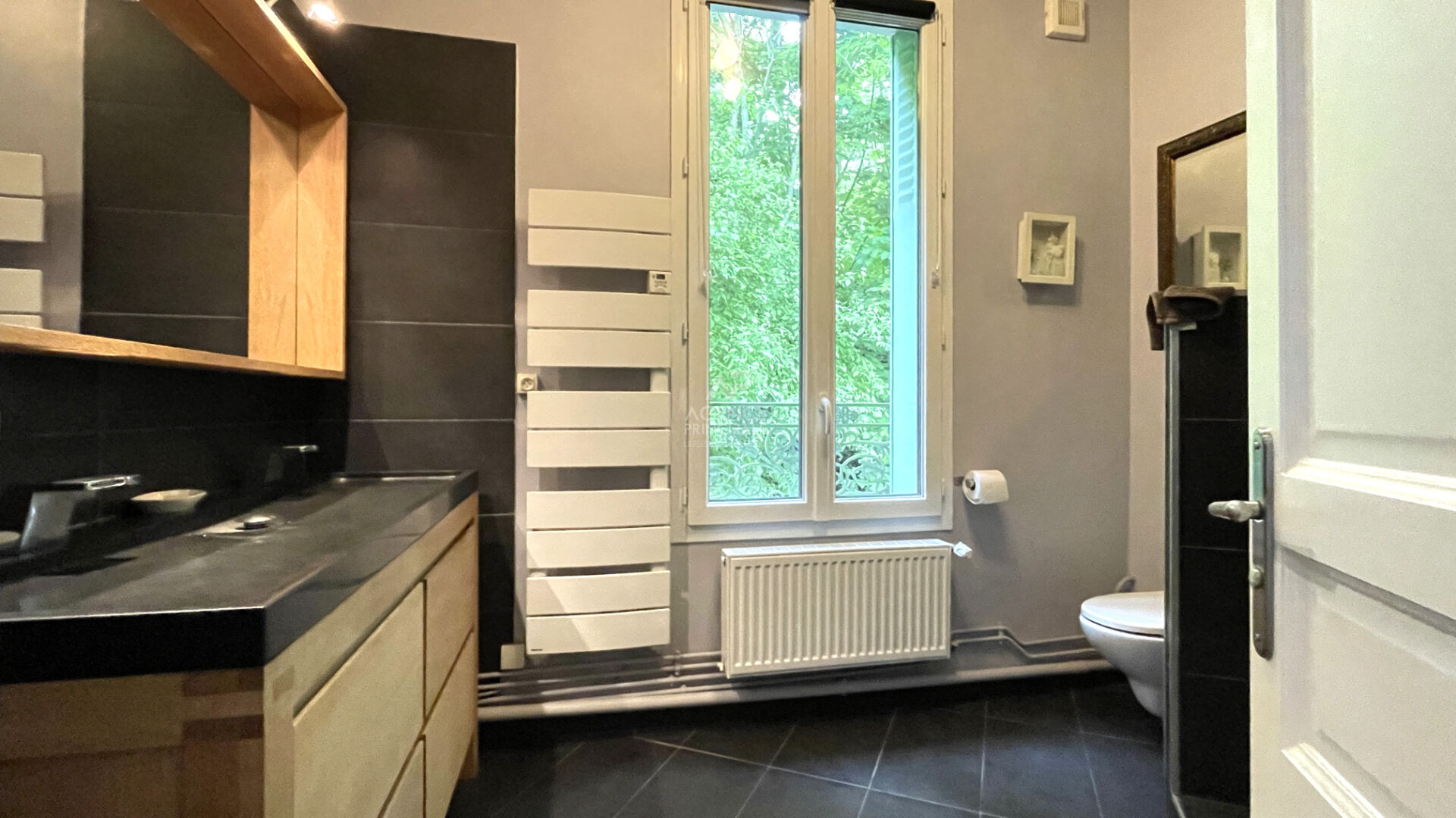 Photo CHAVILLE Rive Droite - Maison familiale image 5/6