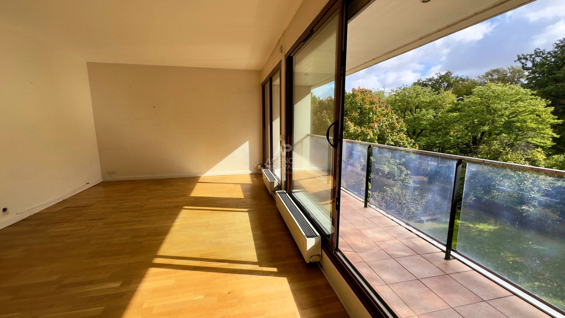 SEVRES LES BRUYERES - APPARTEMENT FAMILIAL