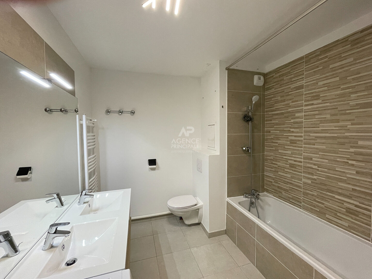 Photo CHAVILLE - La pointe - 3 pièces récent avec balcon image 4/6