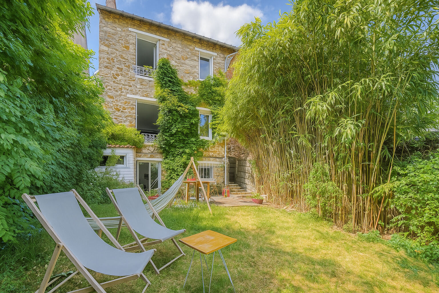 SEVRES RIVE DROITE - MAISON DE CHARME