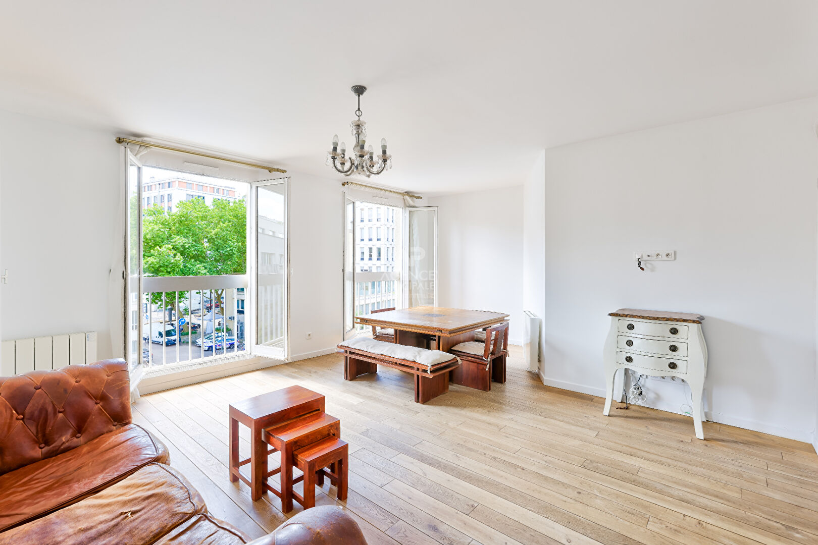 SEVRES CENTRE - APPARTEMENT LUMINEUX