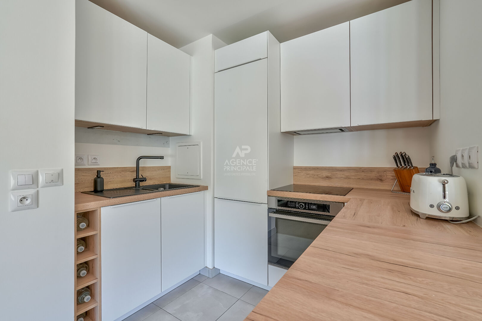 Photo CHAVILLE bas limite Sèvres - 3 pièces récent avec balcon image 3/6