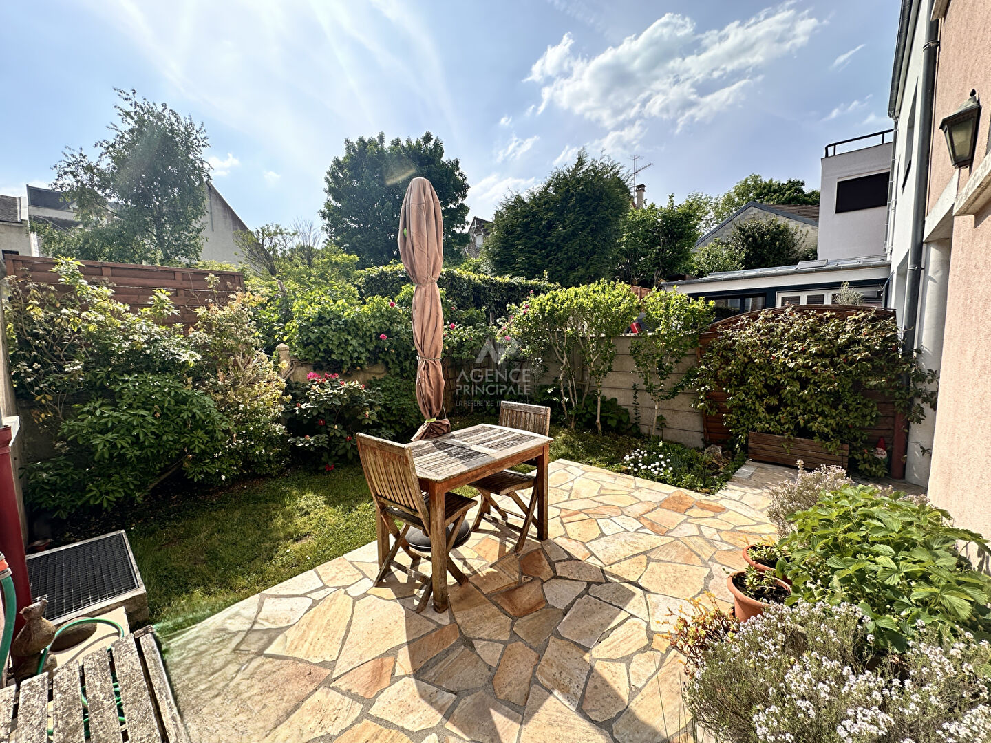 Photo Chaville - Rive droite - Maison familiale de 7 pièces avec terrasse image 1/6