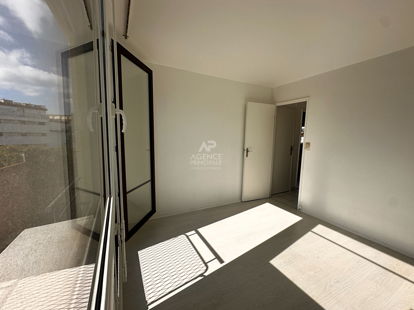 Photo Boulogne Billancourt - THIERS -Une opportunité rare ! 3-4 pièces à rénover image 3/5