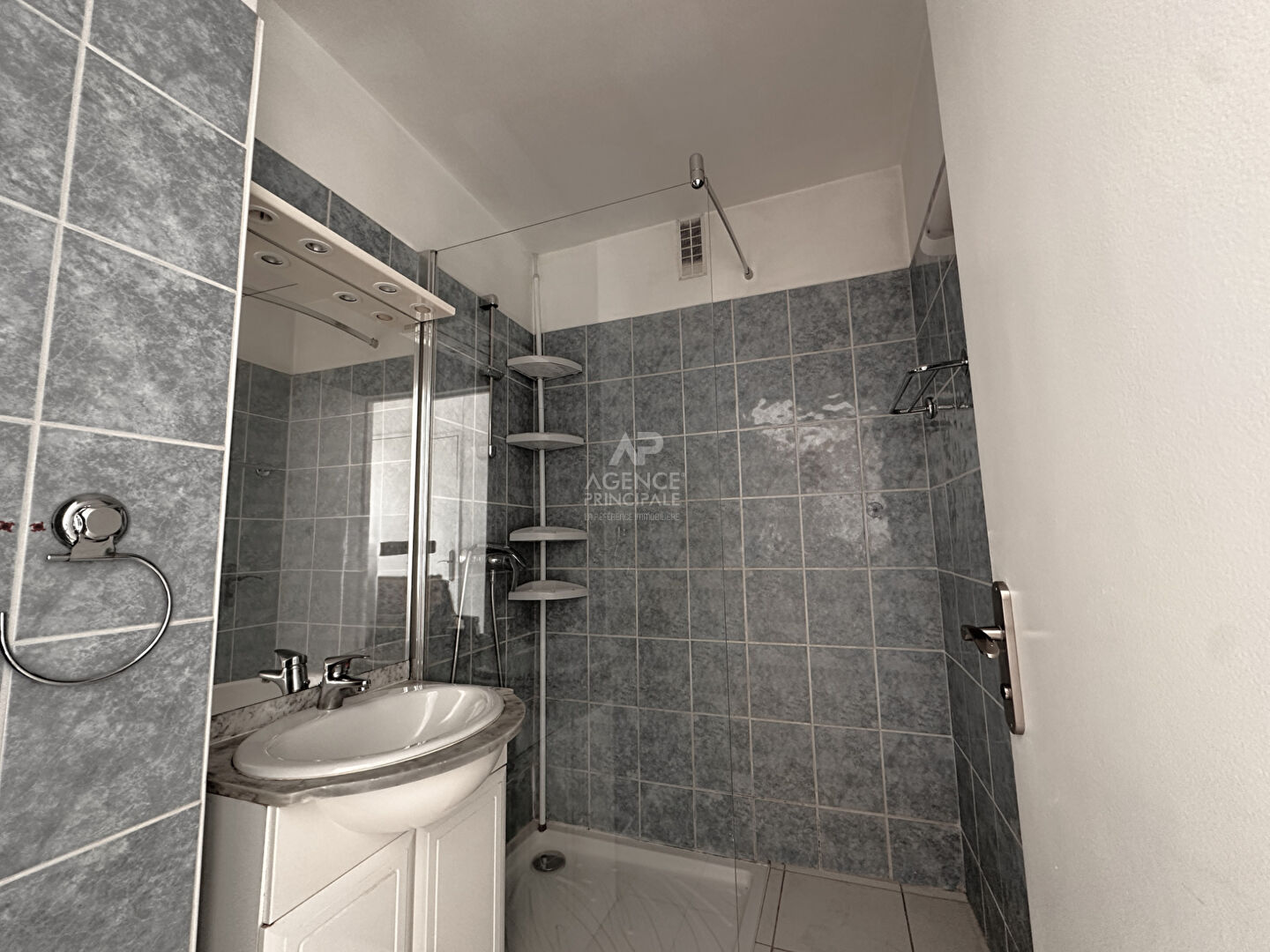 Photo Boulogne Billancourt - THIERS -Une opportunité rare ! 3-4 pièces à rénover image 5/5