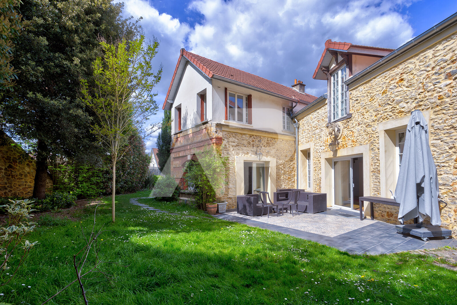 SEVRES RIVE GAUCHE - MAISON DE CHARME