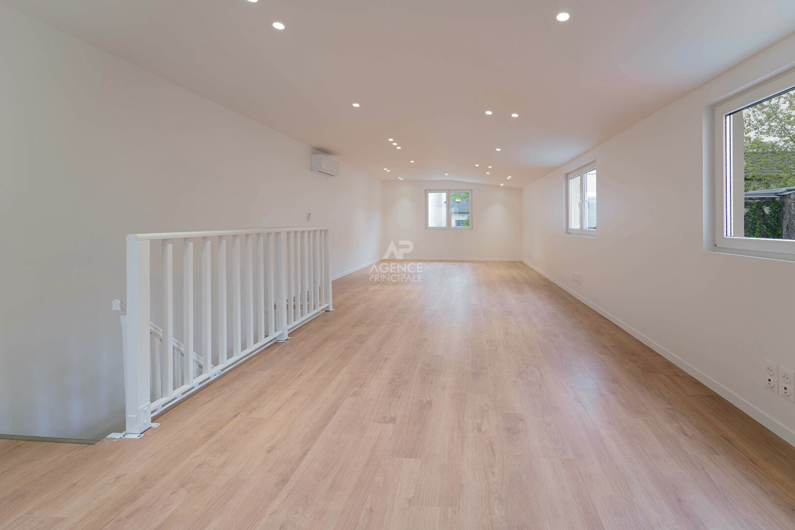 Photo Local commercial en monopropriété - 20ème arrondissement image 5/5