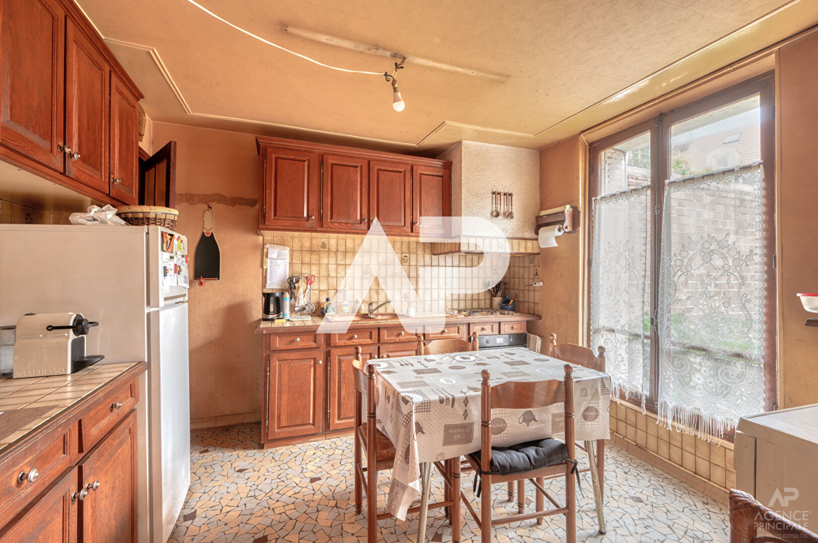 Photo Ensemble immobilier Rueil-Malmaison 10 pièce(s) 184m2 image 2/6