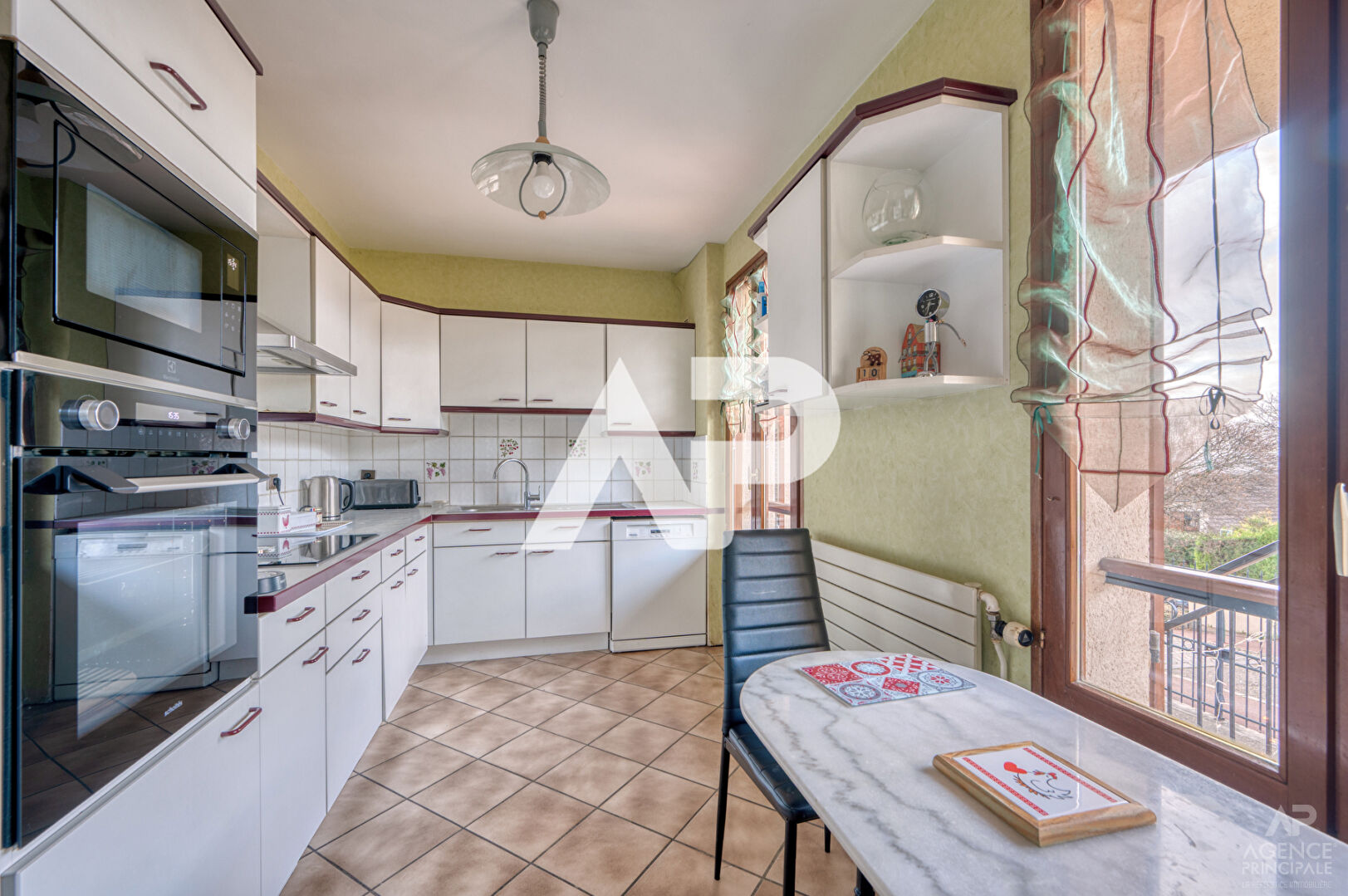 Photo Maison Rueil Malmaison 7 pièce(s) 171m2 image 4/6