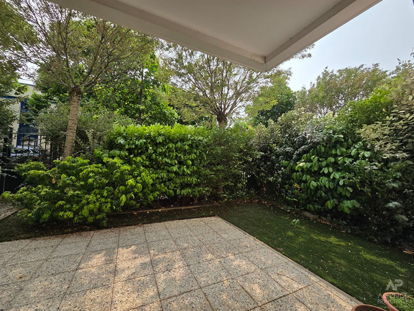 Appartement MEUBLÉ Rueil Malmaison 4 pièce(s) 99.70 m2