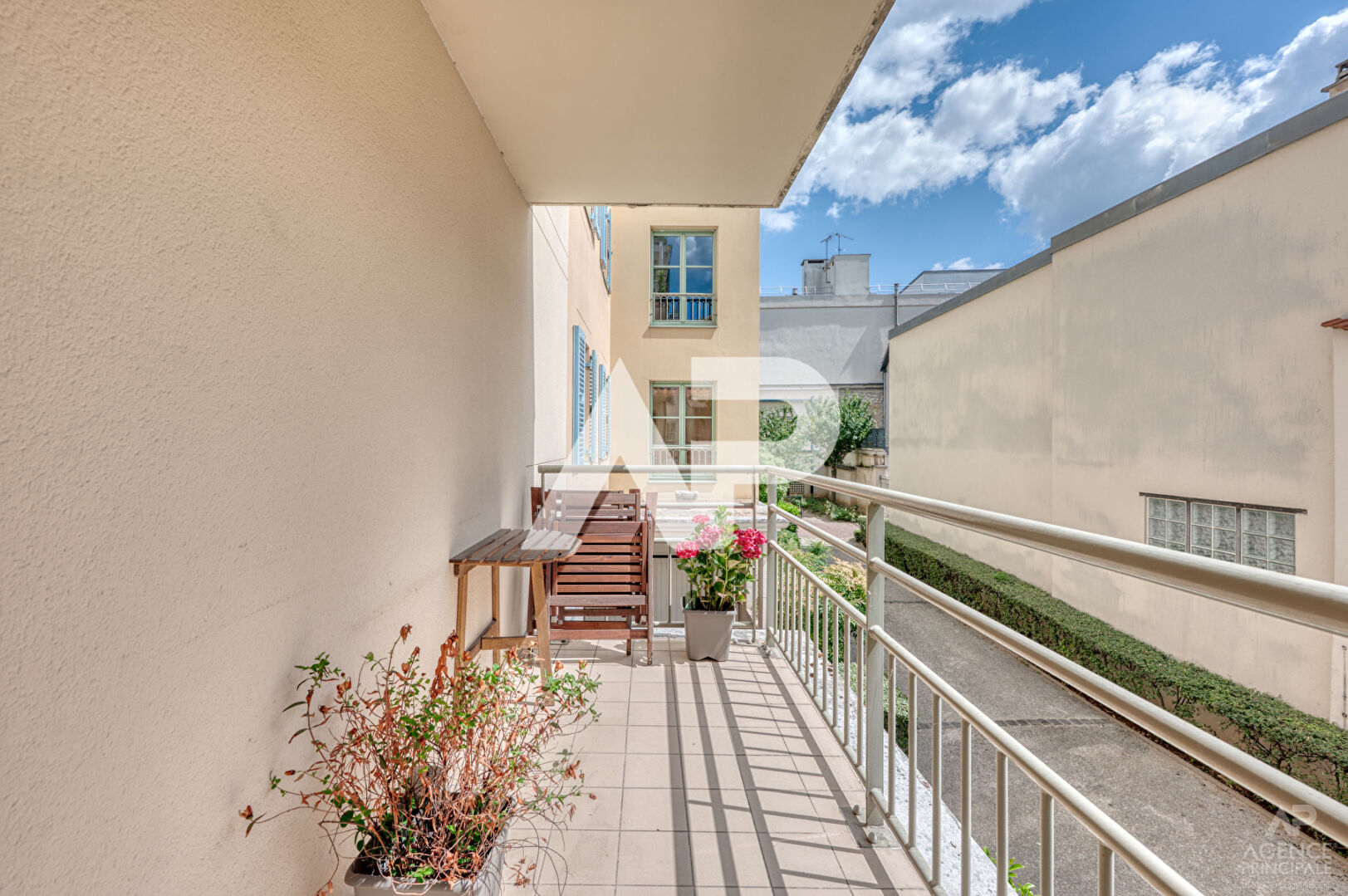 Photo Appartement Rueil Malmaison 2 pièce(s) 55.53 m2 image 6/6