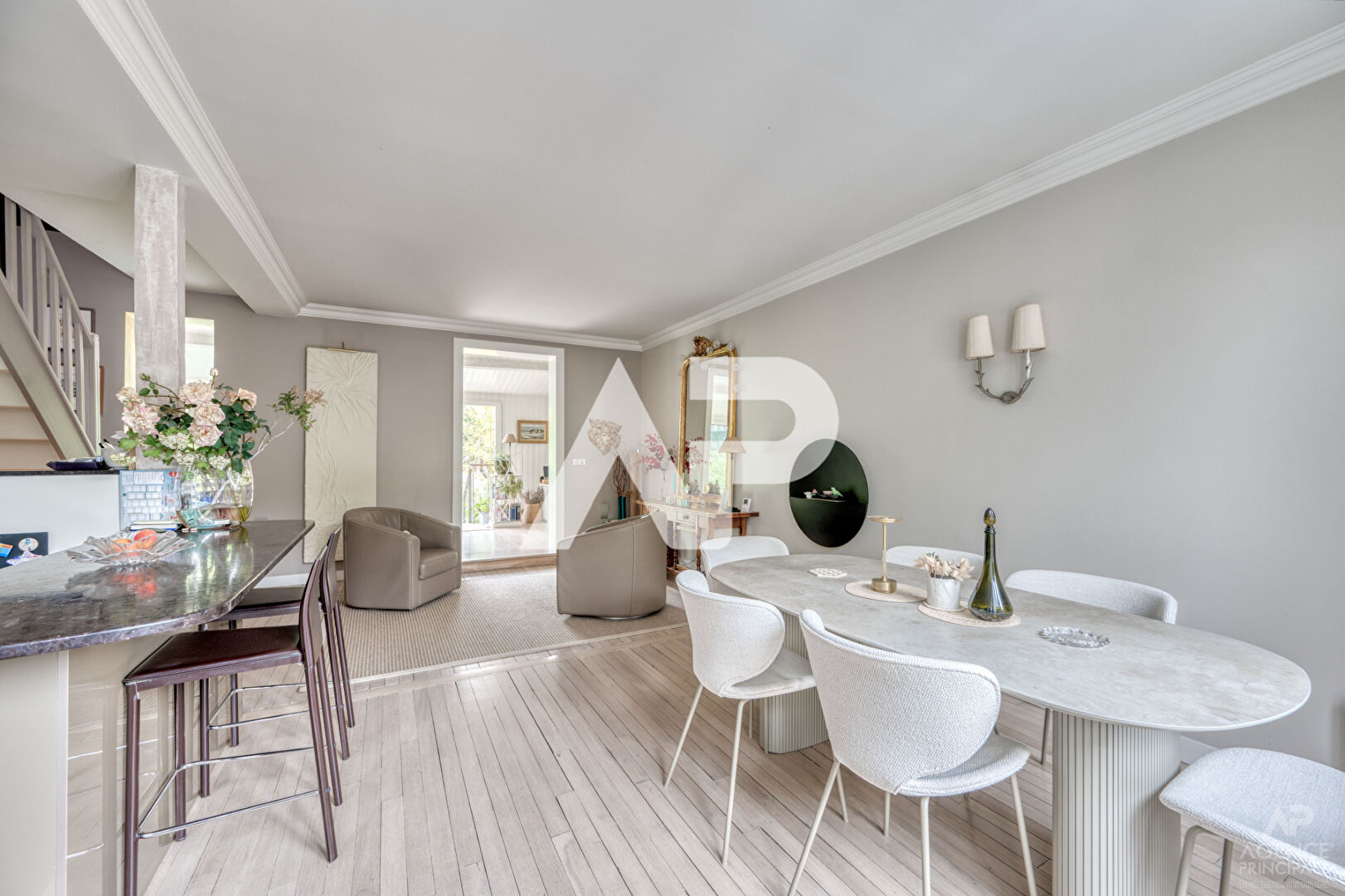 Maison Rueil Malmaison 6 pièce(s) 137 m² + 33 m² dépendance