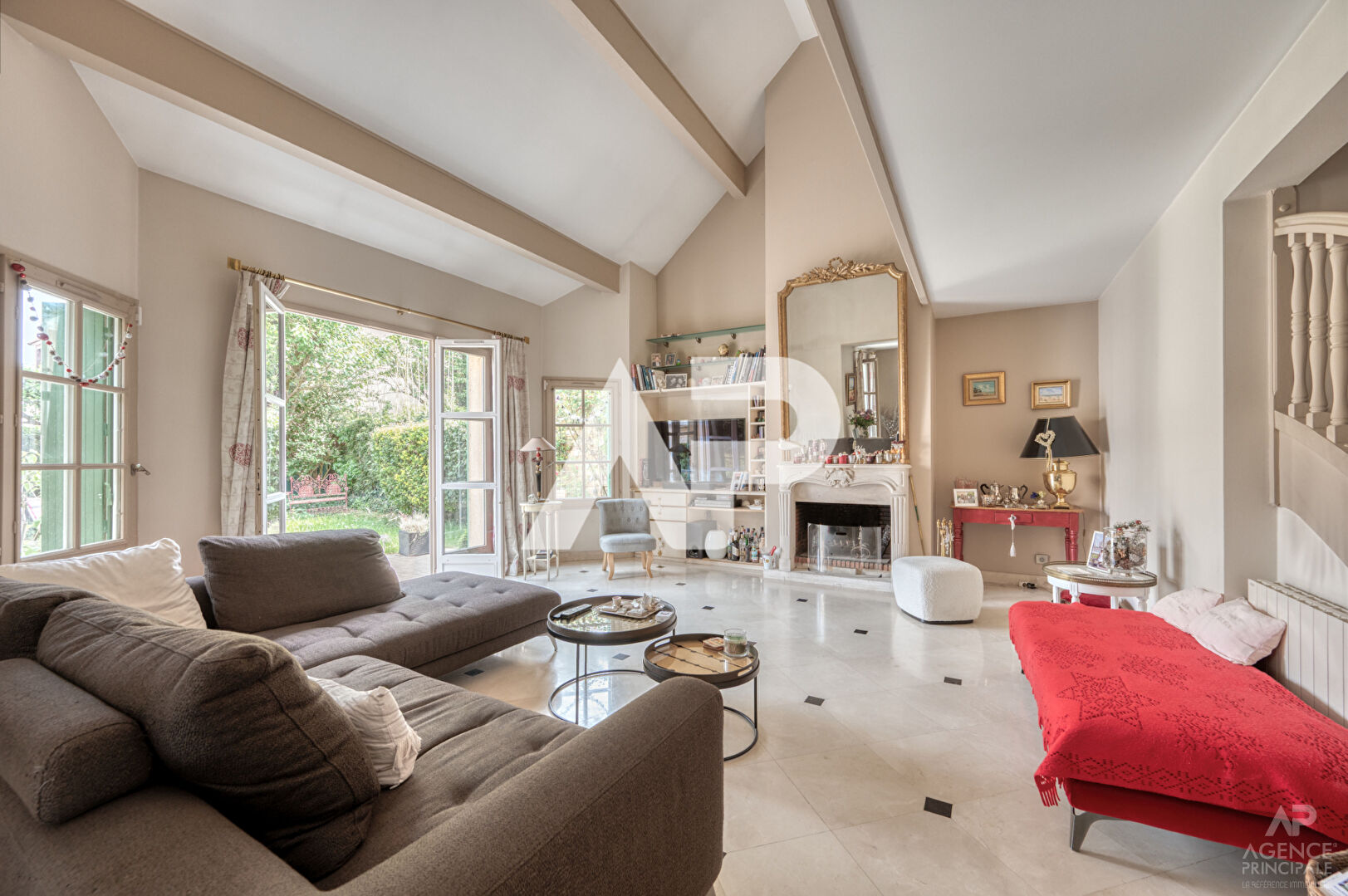 Maison Rueil Malmaison 163.03 m2