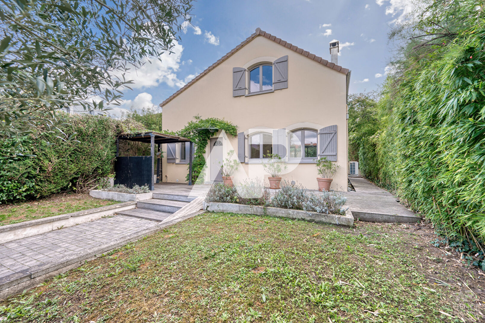 Maison Rueil Malmaison 6 pièce(s) 148 m2