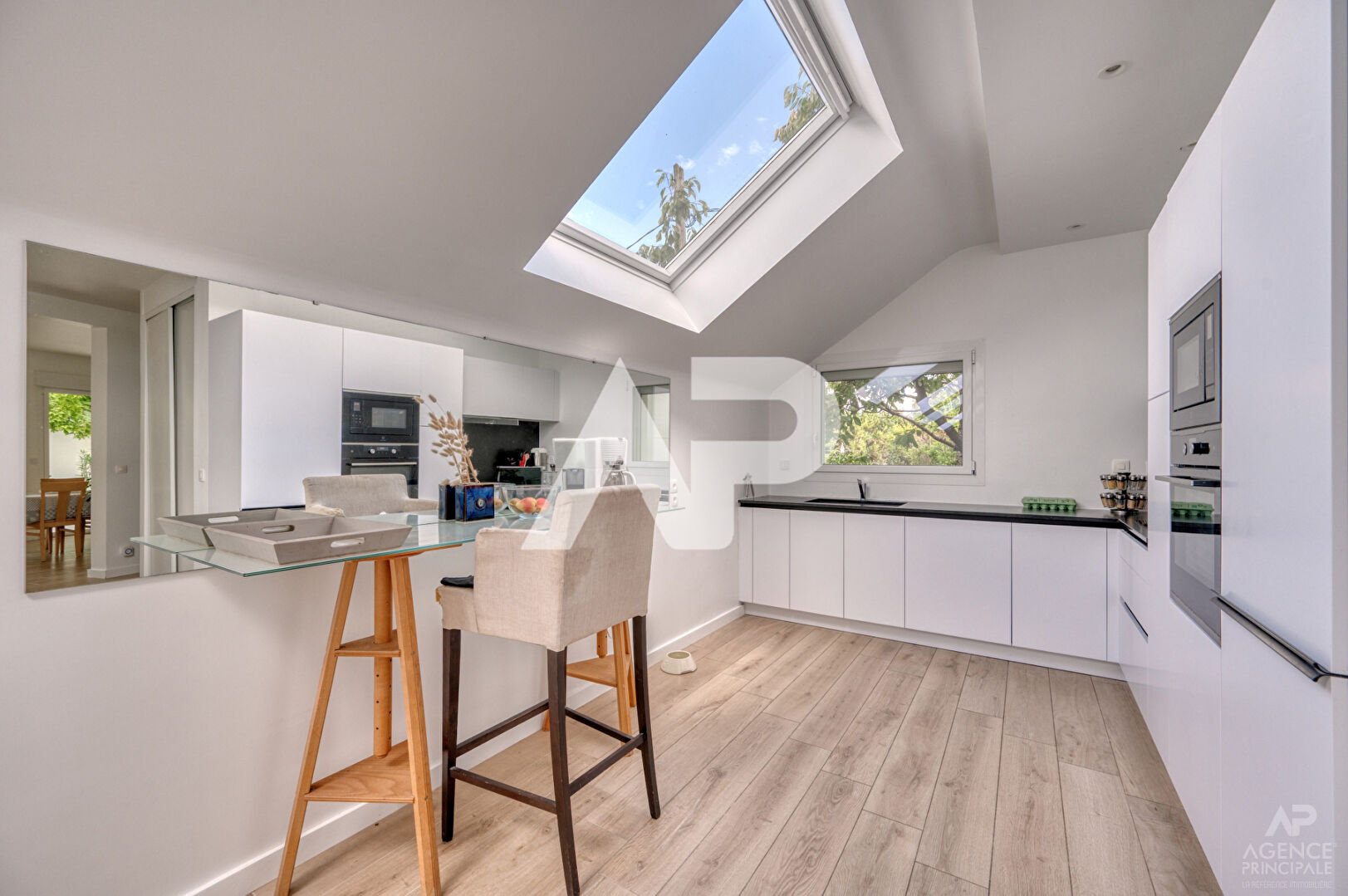 Photo Maison Rueil Malmaison 8 pièce(s) 337 m2 image 6/6