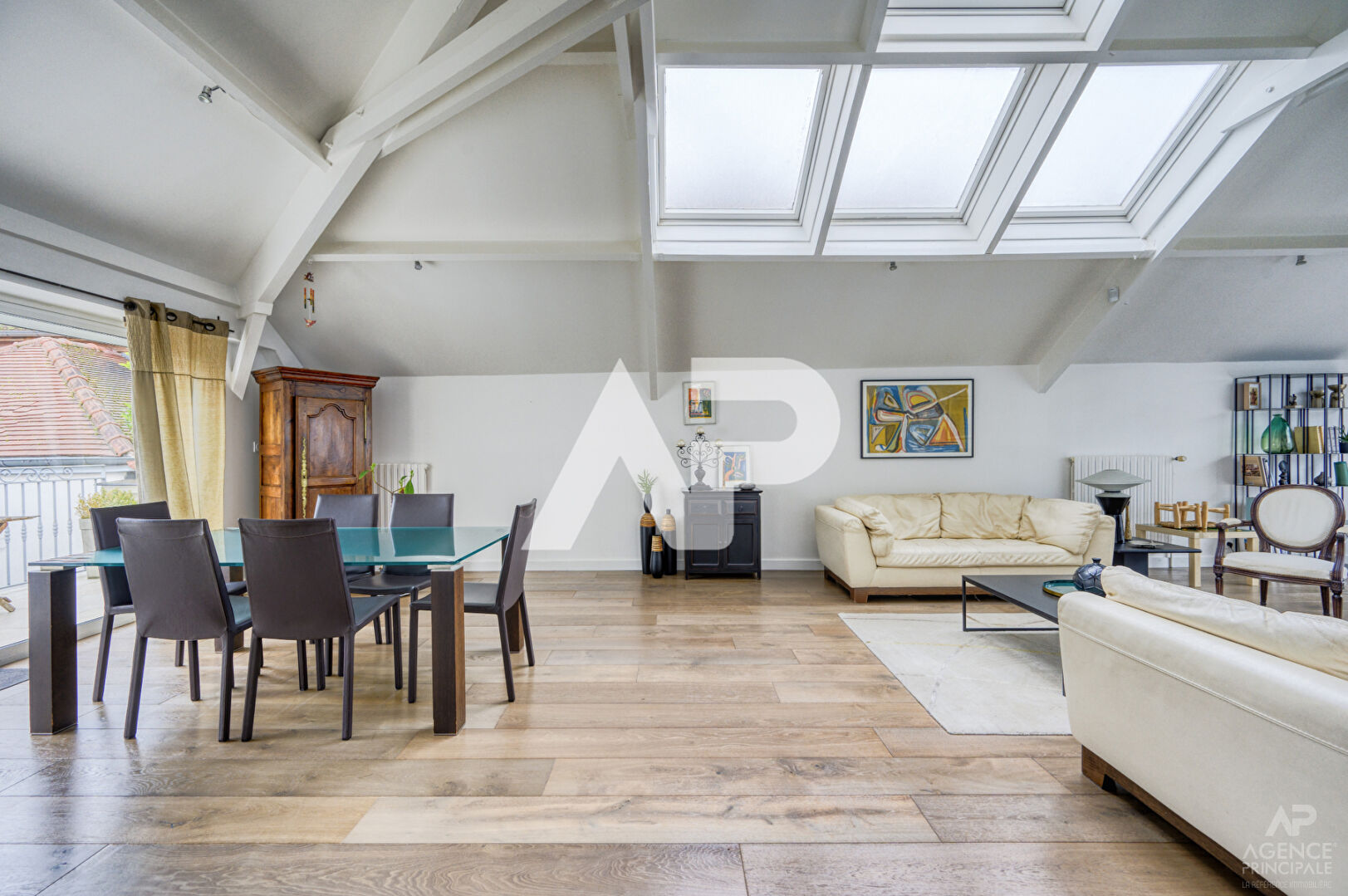 Photo Maison Rueil Malmaison 6 pièce(s) 240m2 image 2/6