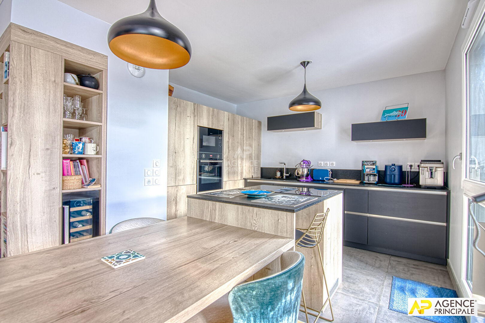 Photo Le Chesnay limite Versailles Appartement 3/4 pièces 86 m² situé au 2ème étage avec ascenseur, terrasse, cave image 4/6