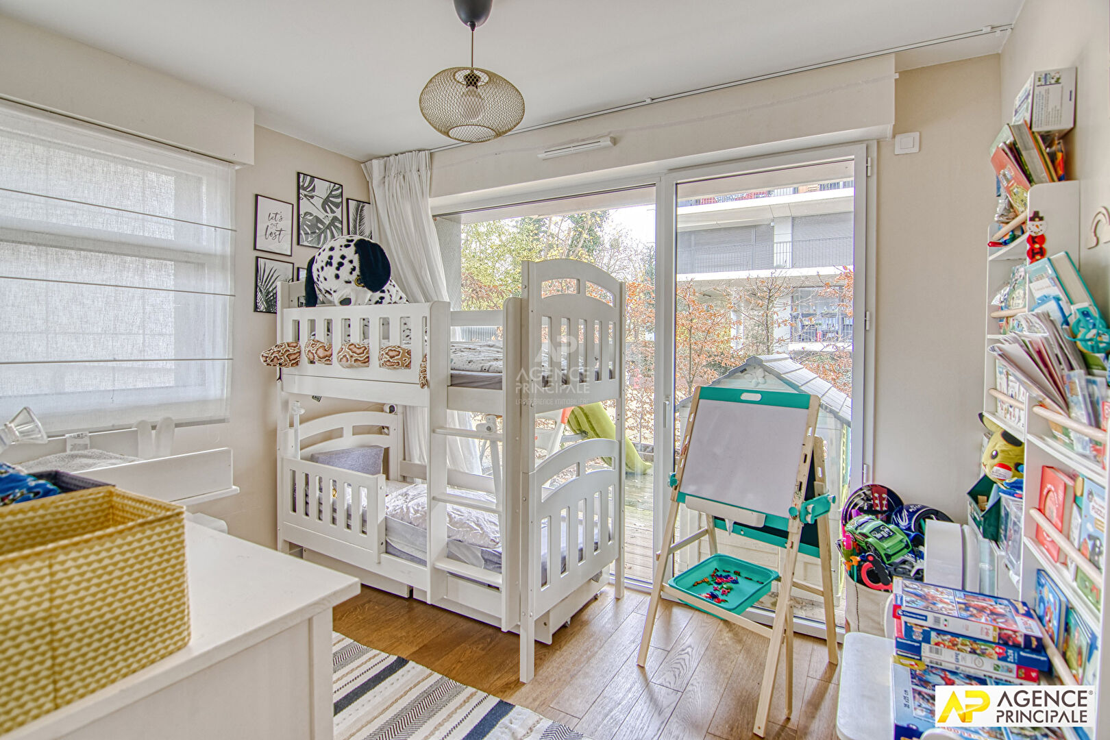 Photo Versailles Notre-Dame Appartement 4 pièces 69.45 m² carrez avec terrasse de 27 m² image 6/6