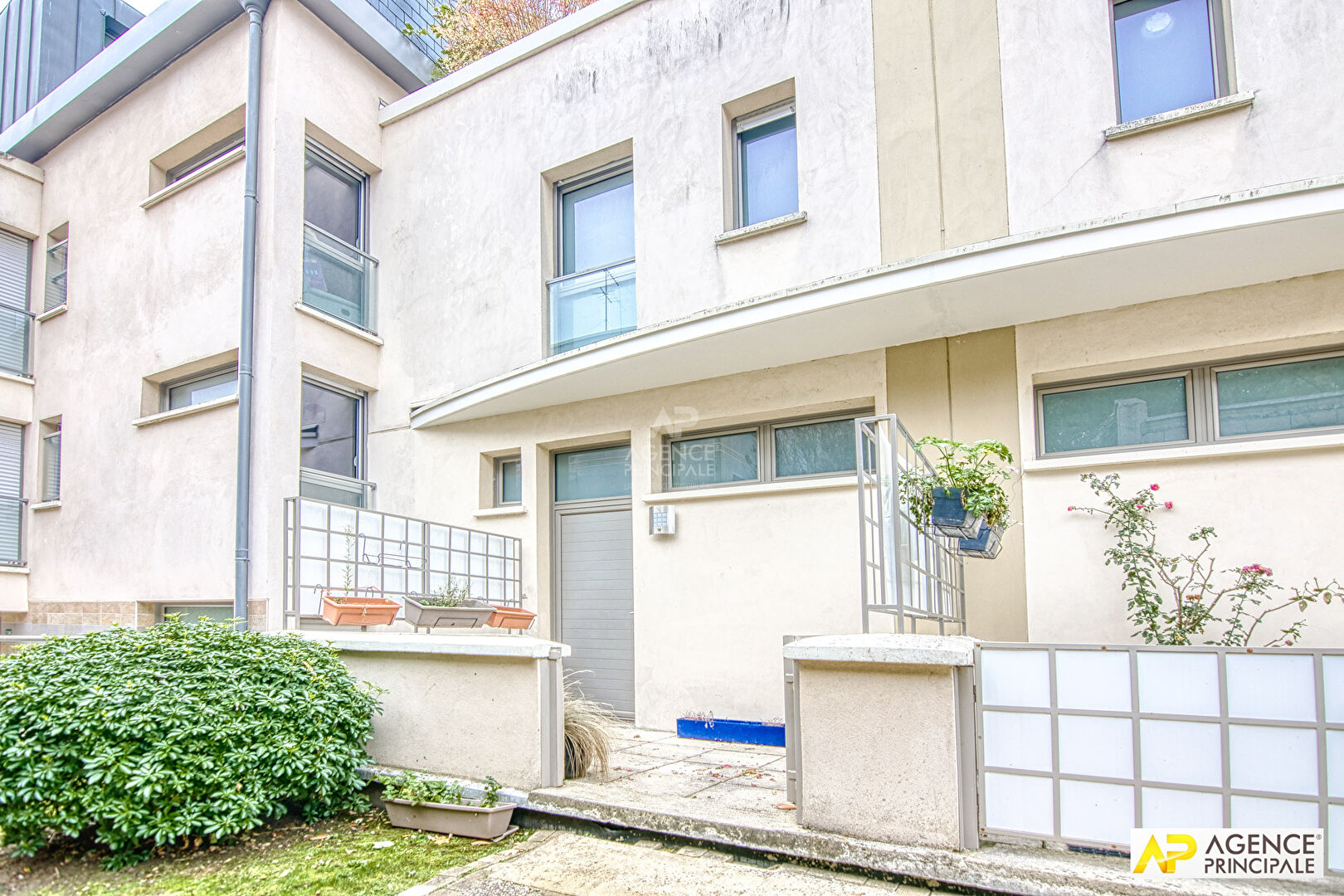 Versailles Montreuil Appartement duplex 'Esprit maison