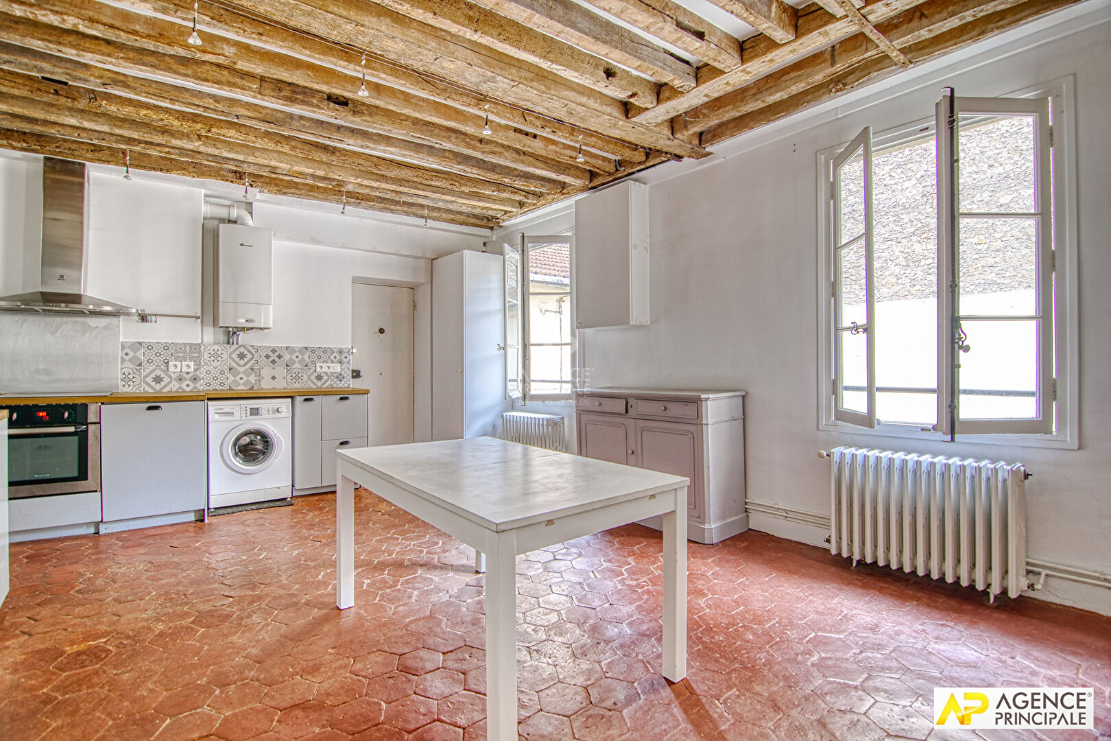Versailles Saint-Louis Appartement duplex 6 pièces 2ème et dernier étage 102.32 m² au sol