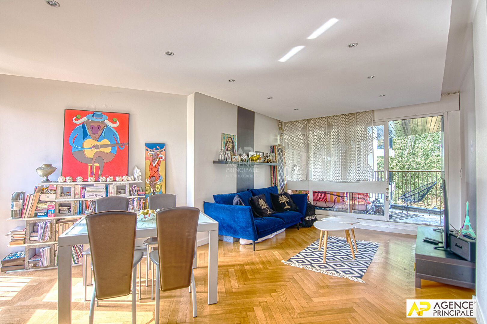 Le Chesnay limite Versailles Appartement 3 pièces 76,26 m² carrez situé au 2e étage avec ascenseur, balcon, cave et parking extérieur