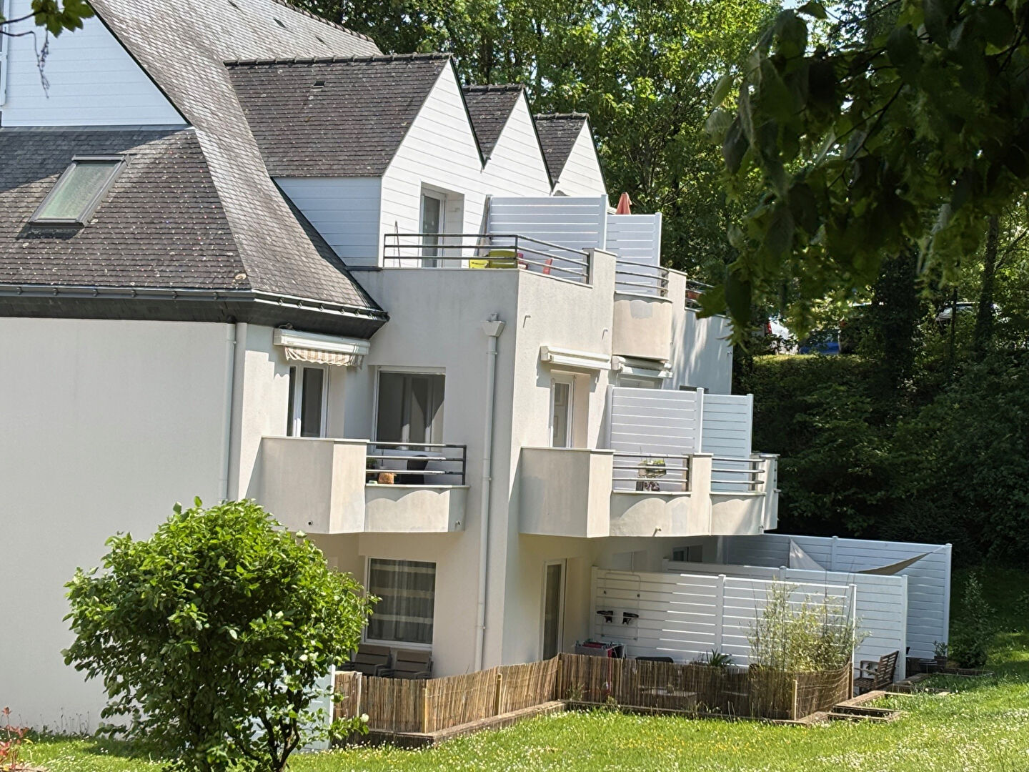 T.1 AURAY à proximité du centre ville, vendu occupé
