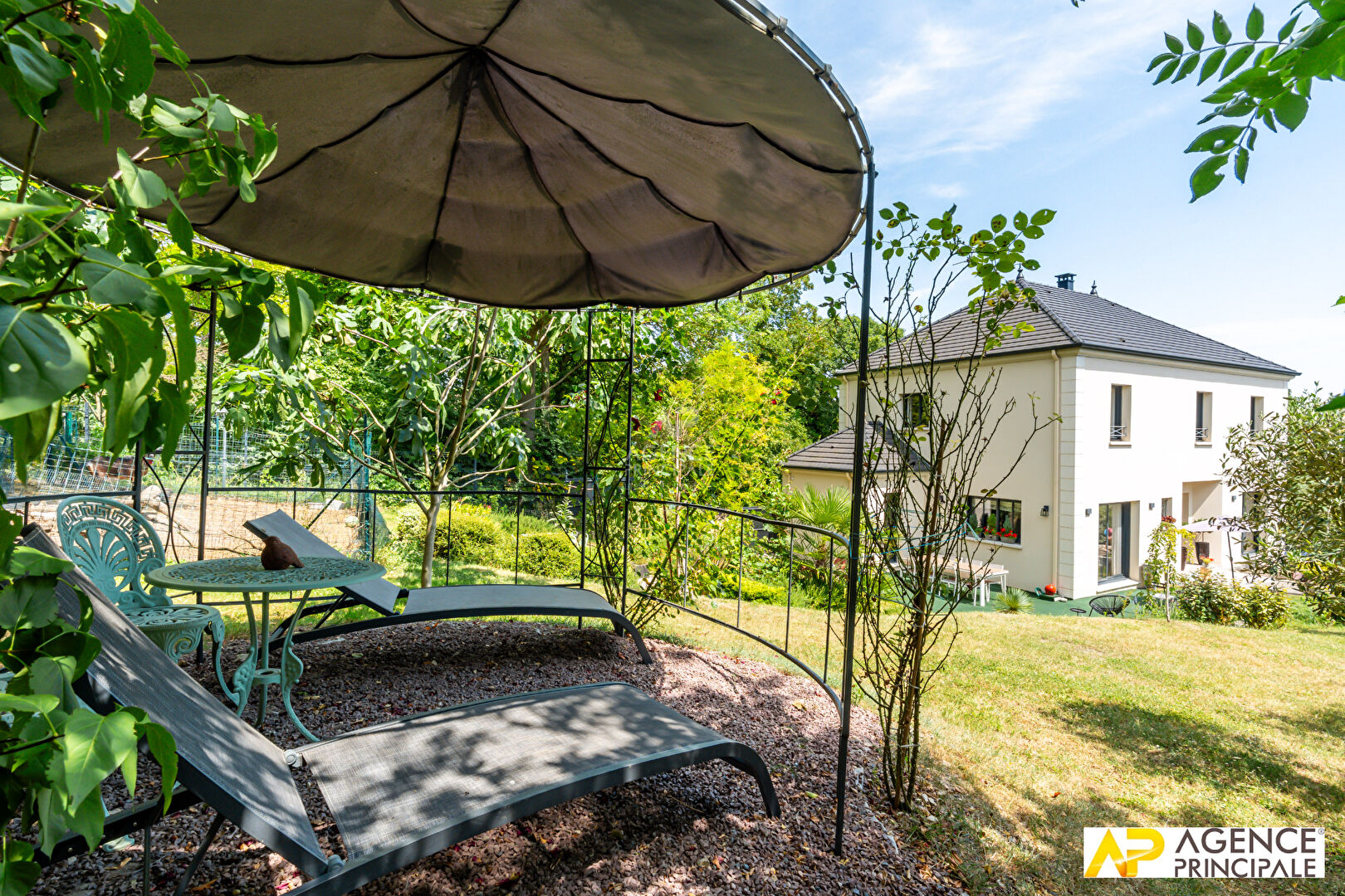 Maison Le Mesnil Le Roi 182 m2