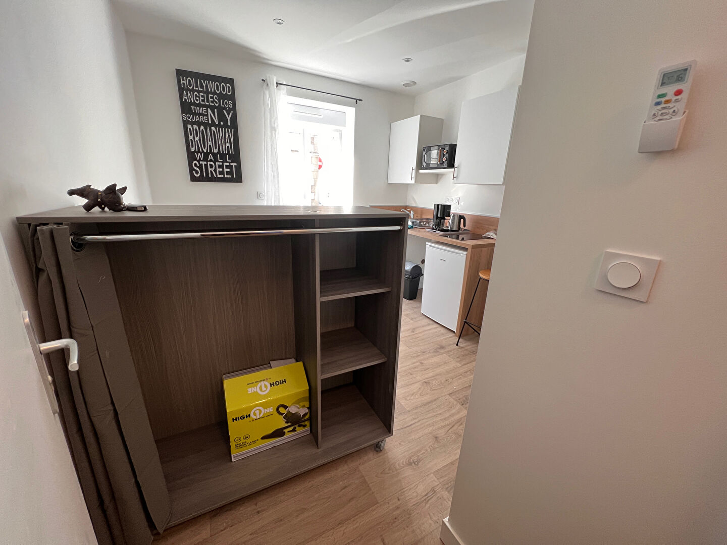 Photo STUDIO MEUBLE CENTRE RENOVE image 5/6