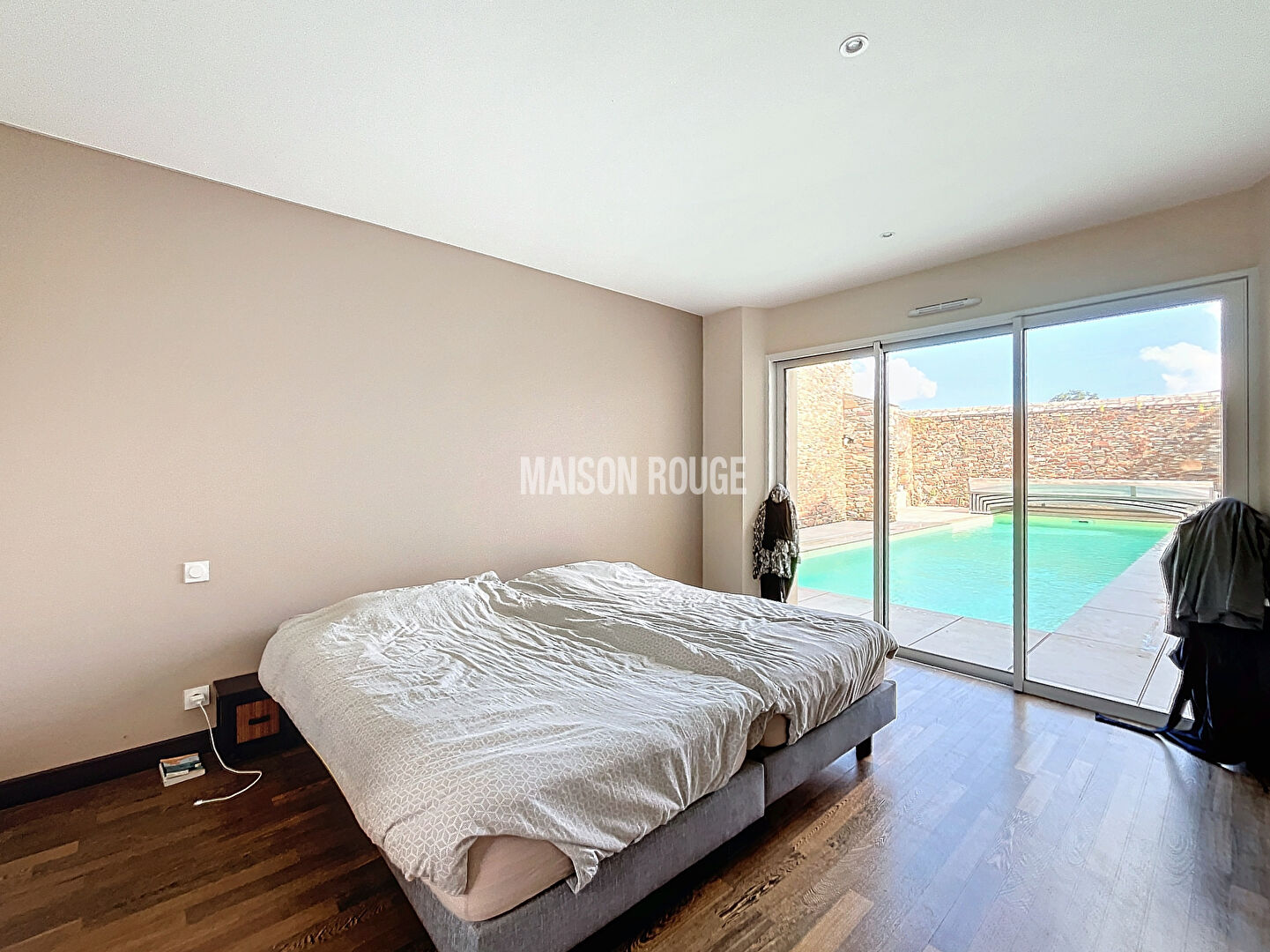 Photo DOL-DE-BRETAGNE - Maison de ville avec piscine image 5/6