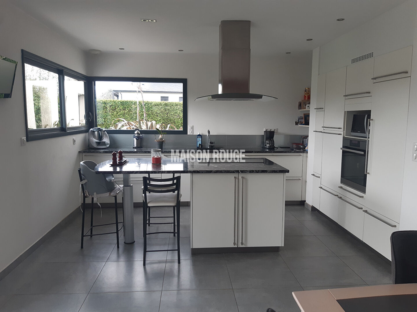 Photo Maison contemporaine de plain-pied image 2/6